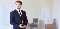 آرم لباس یک روش تبلیغاتی